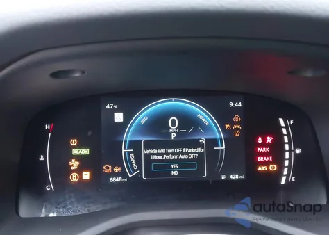 2025 Toyota Camry Se z USA, uszkodzony, nr VIN 4T1DBADK2SU532225